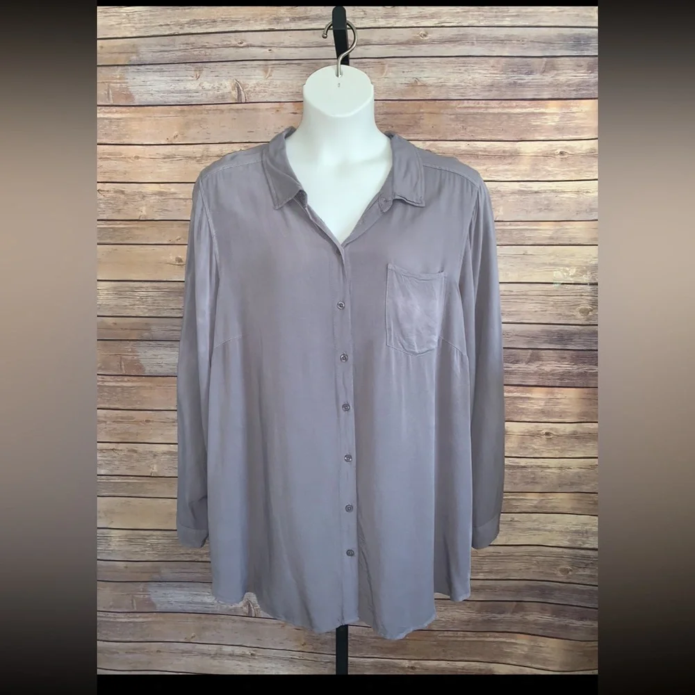 Torrid - Size 4 - Picture 4 of 11